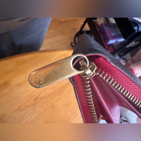 Louis Vuitton Zippy Long Black wallet EUC w/COA - Picture 7 of 11